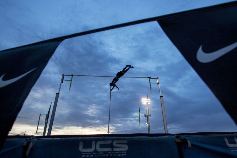 Track: DV vs MP
